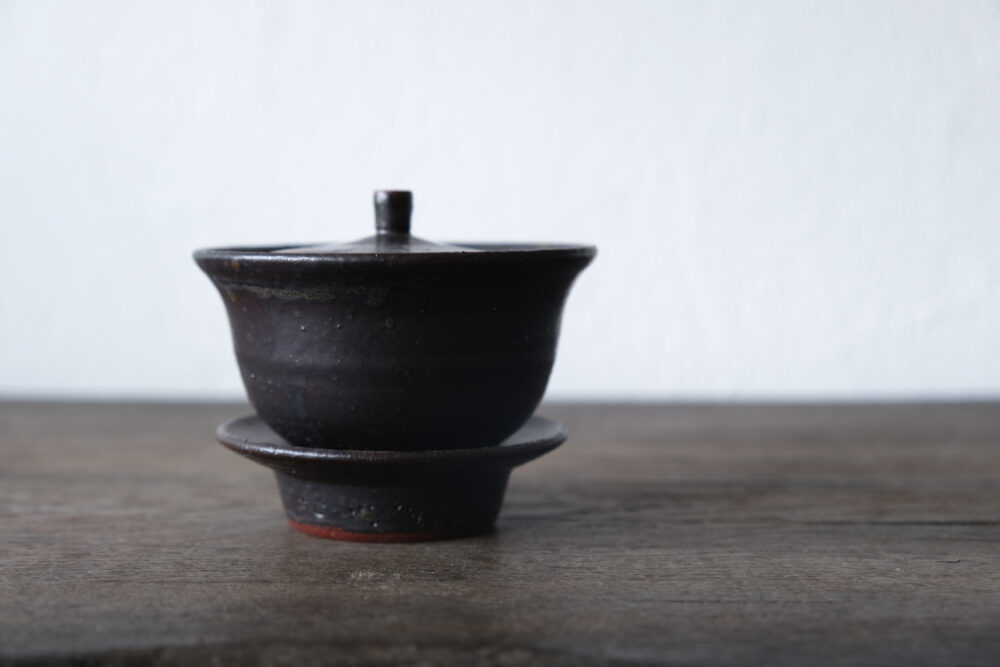 the black series gaiwan made by Andrzej Bero
